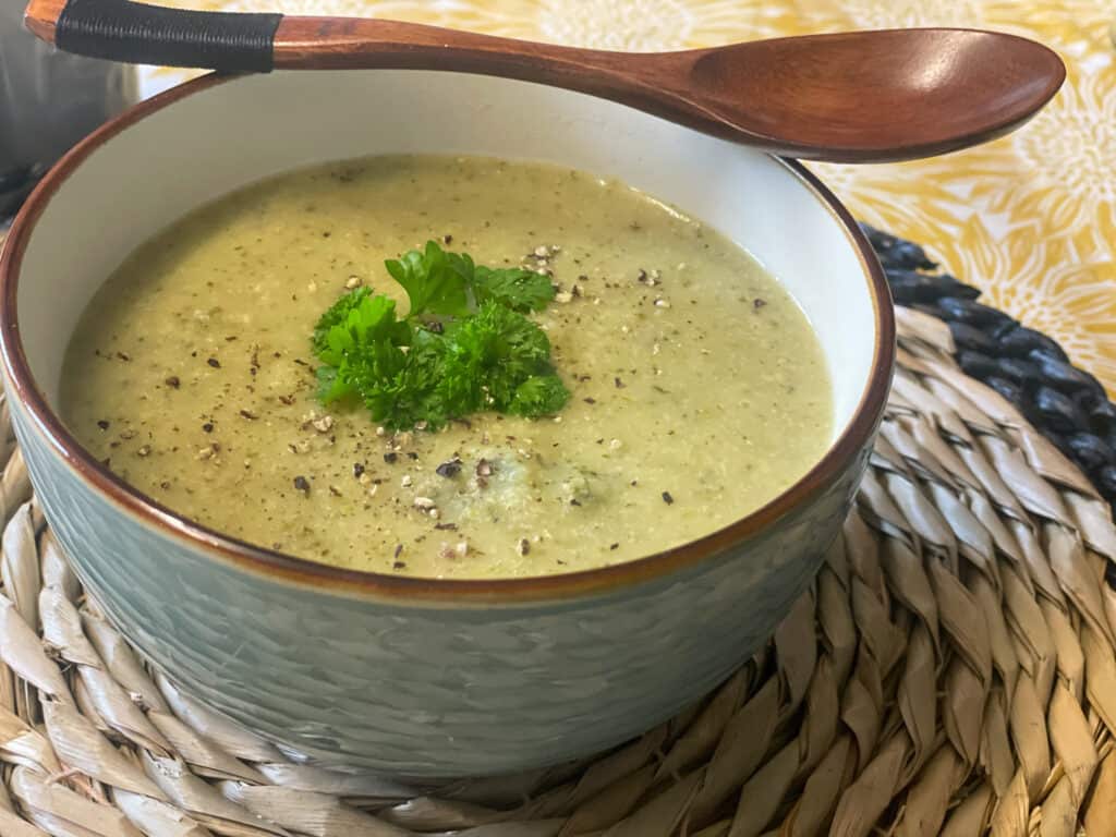 vegan cream of kale and celery soup