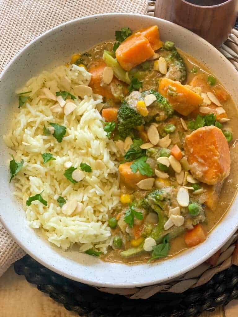 Easy vegan vegetable curry recipe