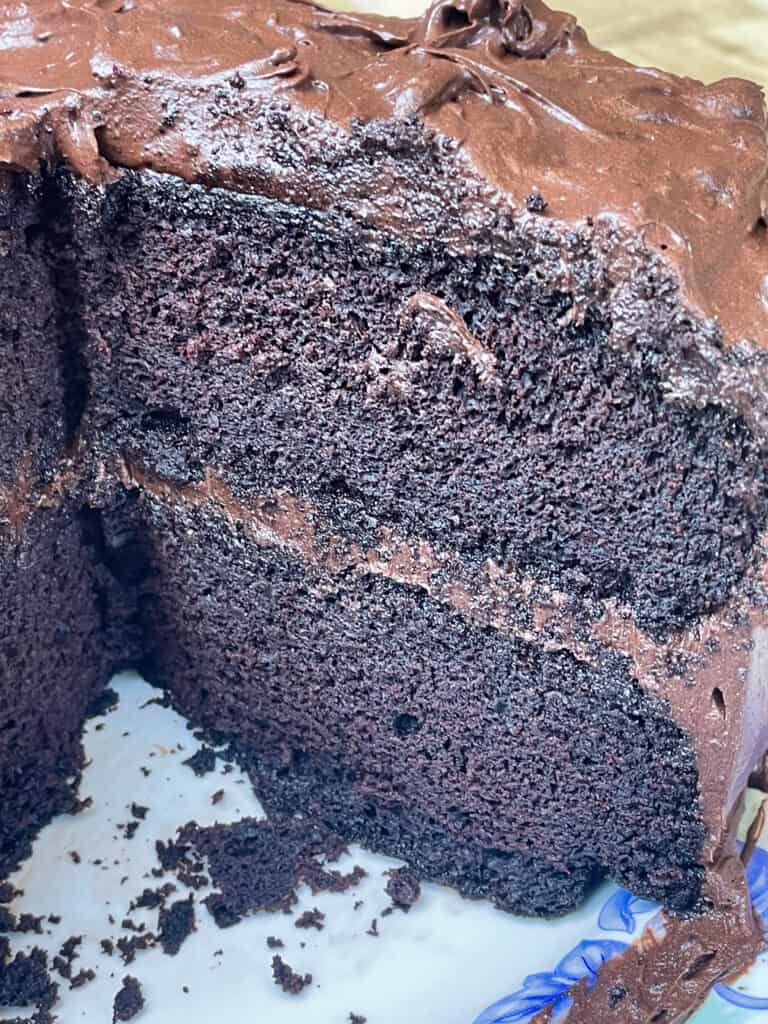 gluten free vegan chocolate cake sliced open to see the insides