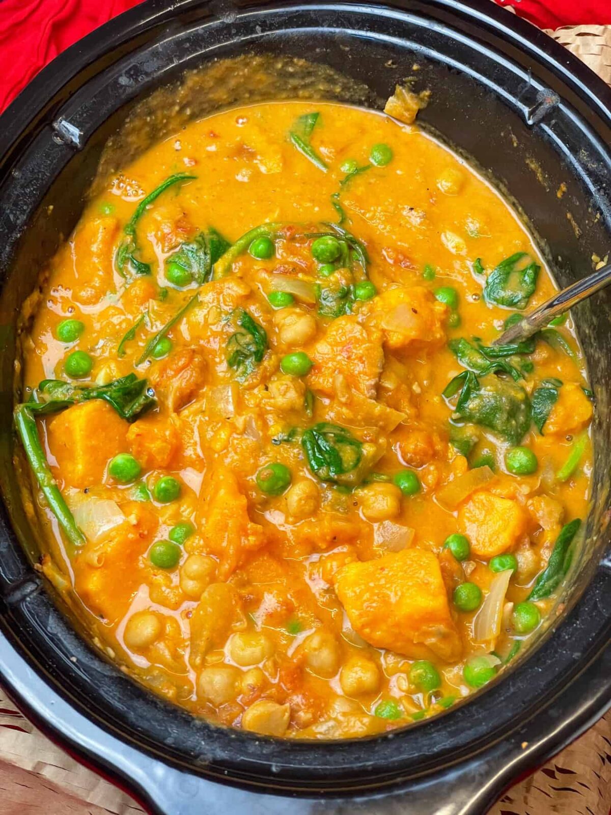 Slow Cooker Sweet Potato, Chickpea And Spinach Curry [Red Thai ...